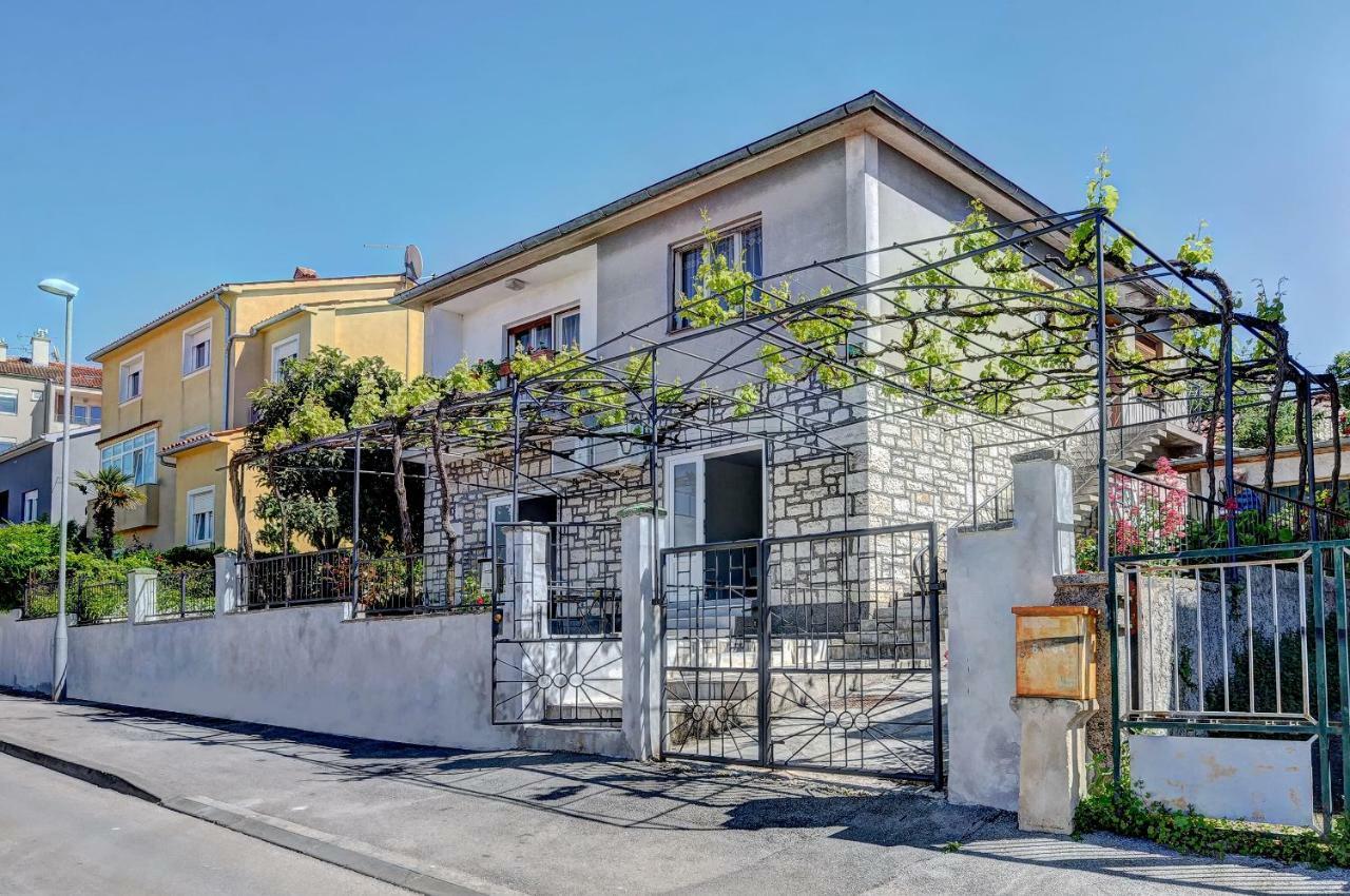 Apartman D بولا المظهر الخارجي الصورة